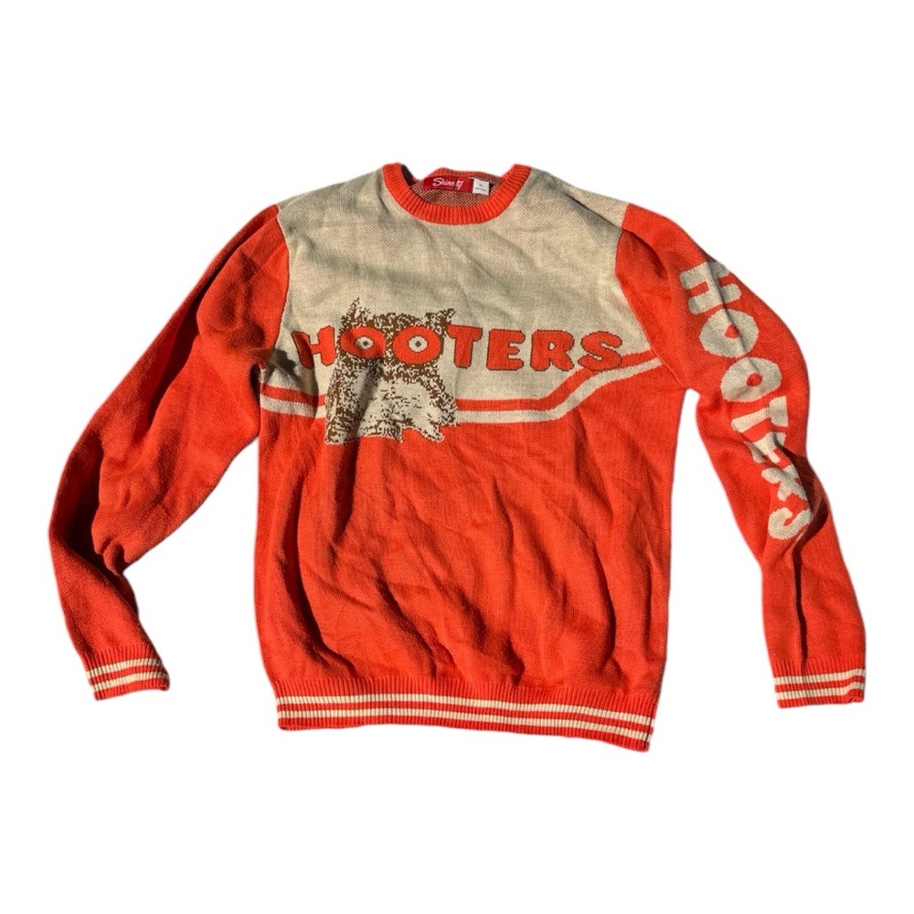 LIMITED EDITION HOOTERS SWEATER